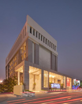 Гостиница Royal Orchid Central Grazia, Navi Mumbai  Нави Мумбаи